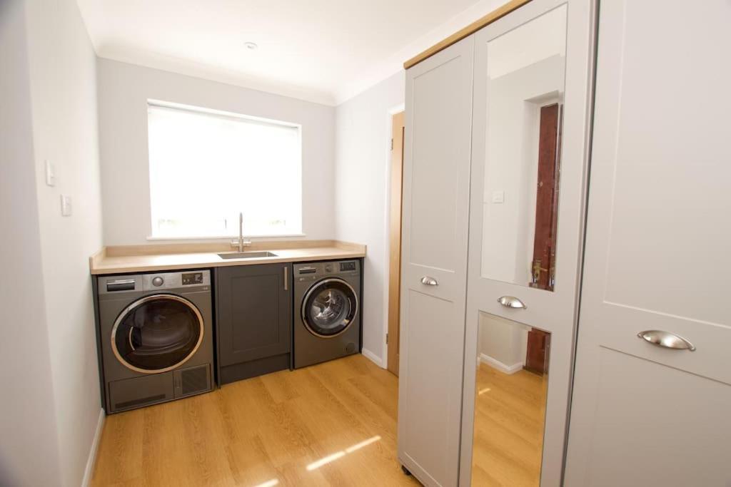 Spacious 5 Bed In The Countryside, Close To Frinton-On-Sea Kirby Cross Zewnętrze zdjęcie